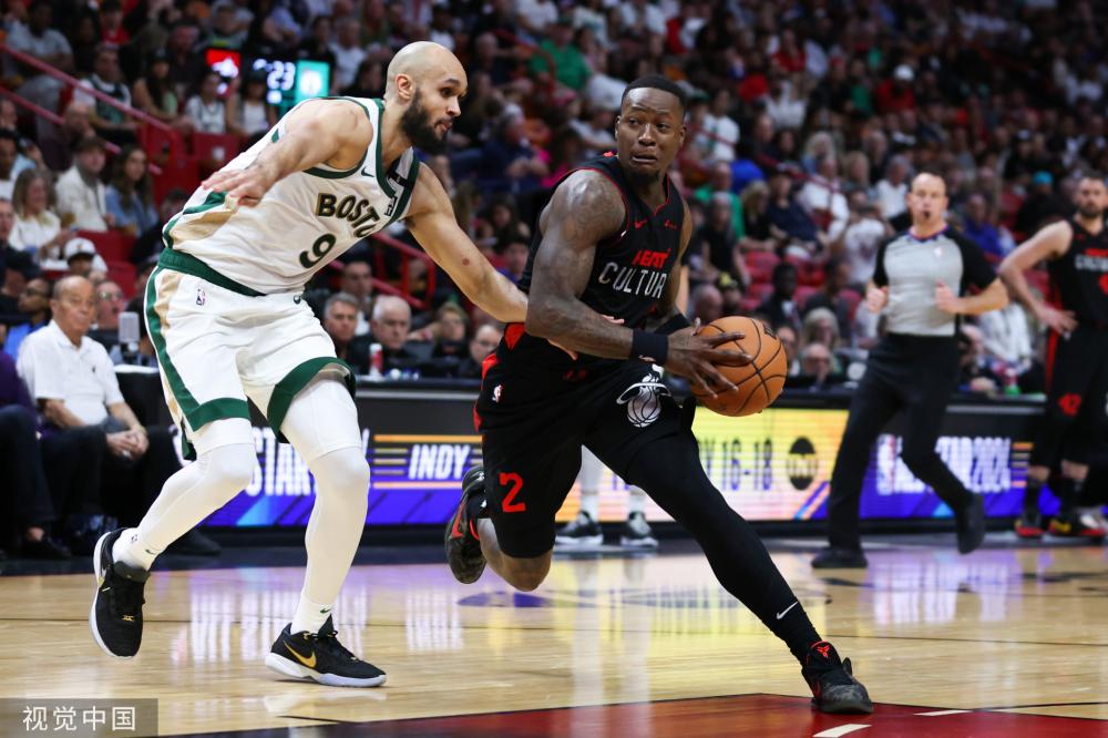 一些球手在 一些球手在